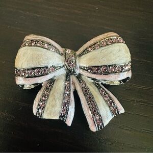 Vintage Bow Brooch Enamel with Pink Rhinestones